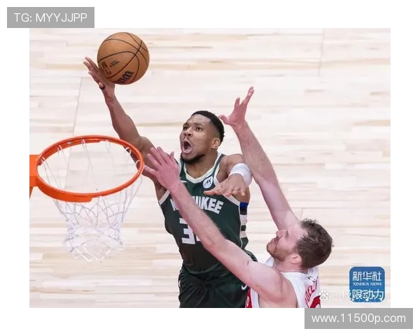 篮网与雄鹿下半场激战回顾球员表现与战术分析全景呈现