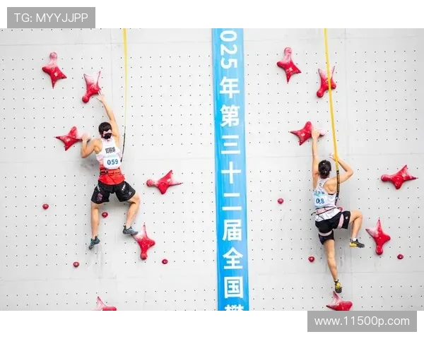 杭州攀岩队与南京攀岩队赛后复盘分析灵活性表现与战术调整